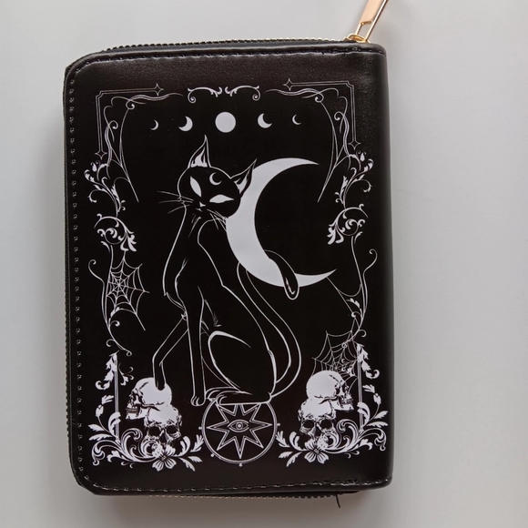 Cat and Moon Themed Zip Around Wallet, Black and White - Picture 4 of 5